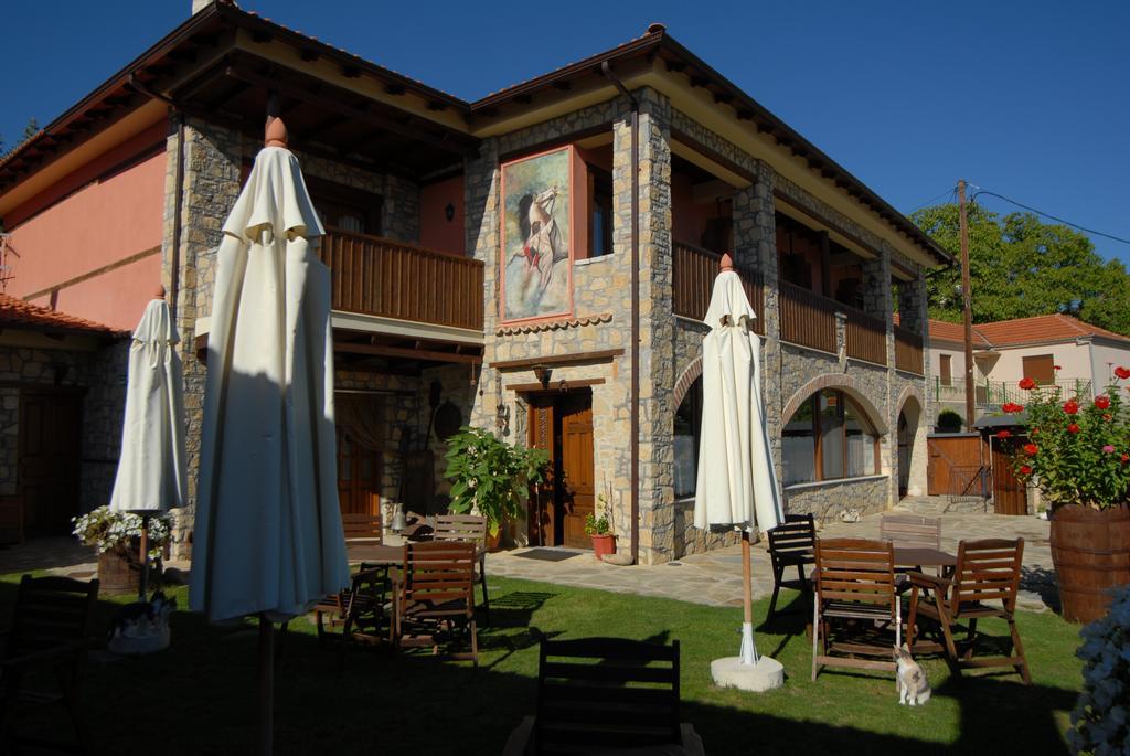 Guesthouse To Spiti Τou Gakou Nestorion Extérieur photo