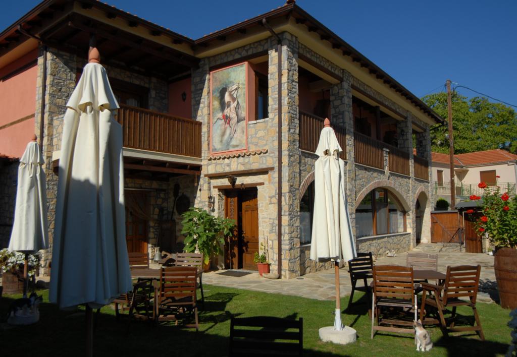 Guesthouse To Spiti Τou Gakou Nestorion Extérieur photo